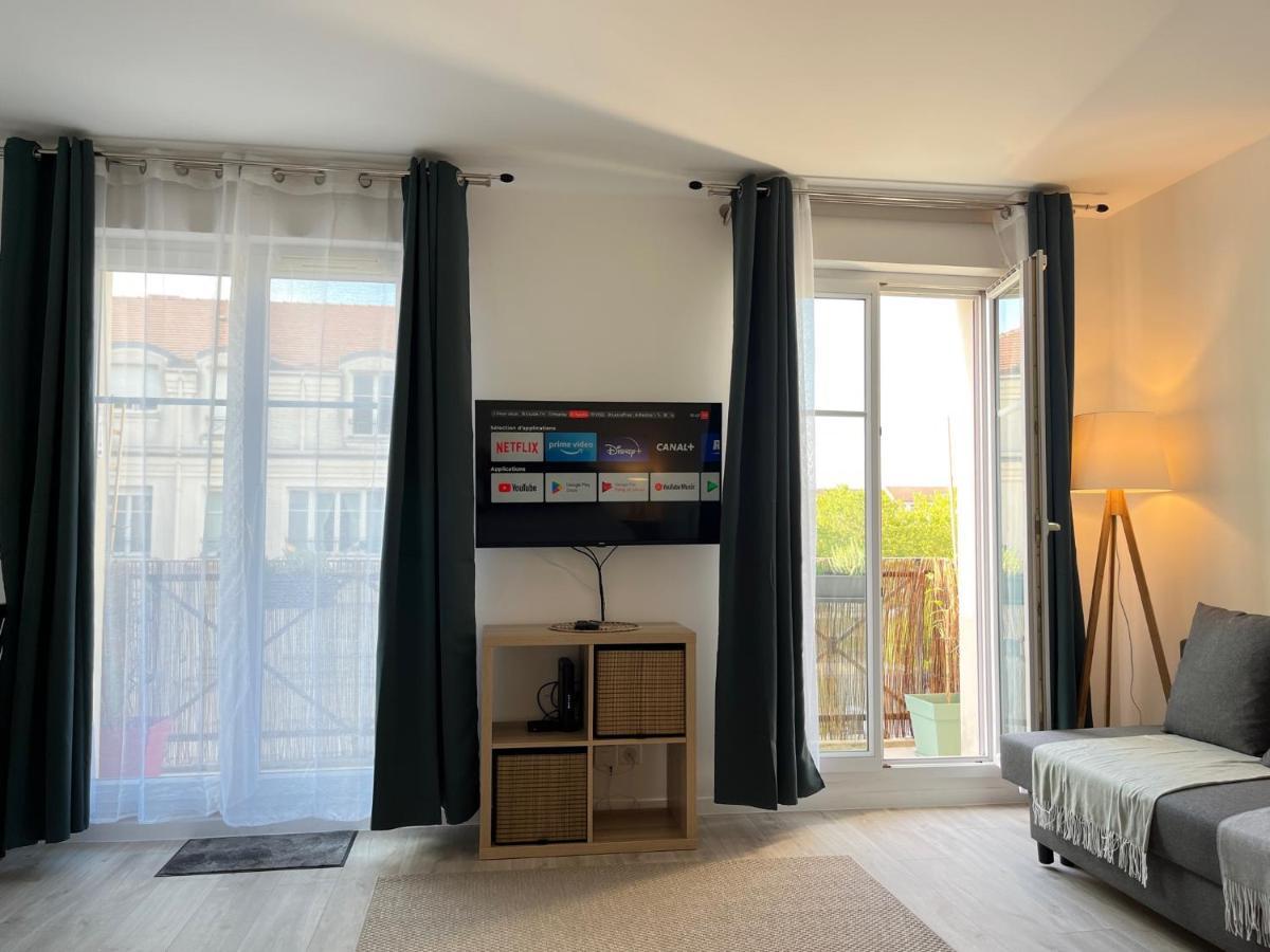 Studio Bienvenue - Louez L'Esprit Libre ! Bussy-Saint-Georges Buitenkant foto