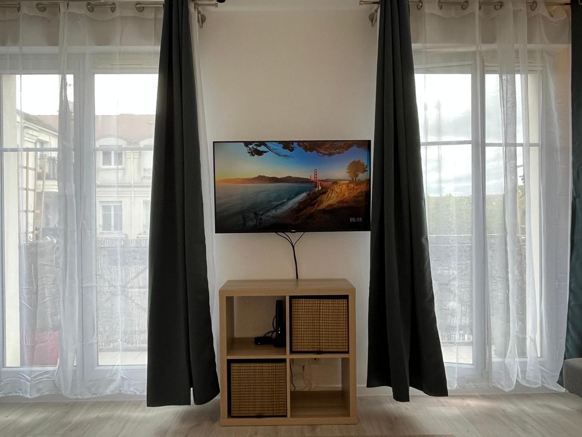 Studio Bienvenue - Louez L'Esprit Libre ! Bussy-Saint-Georges Buitenkant foto